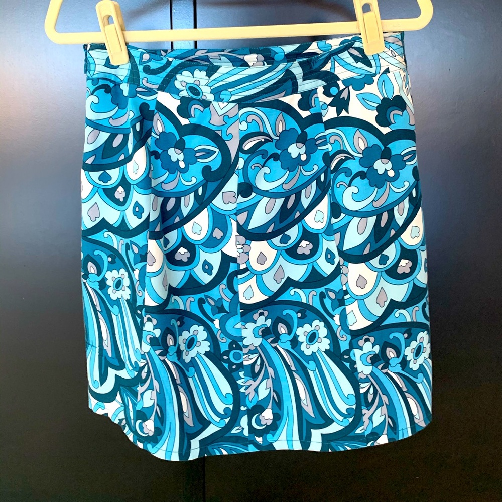 Ann Taylor Retro Blue and White Skirt Great Cond